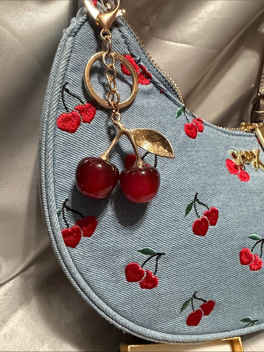 Betsey Johnson xonorthy - Picture 9 of 9